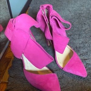 Fuchsia pink shoes